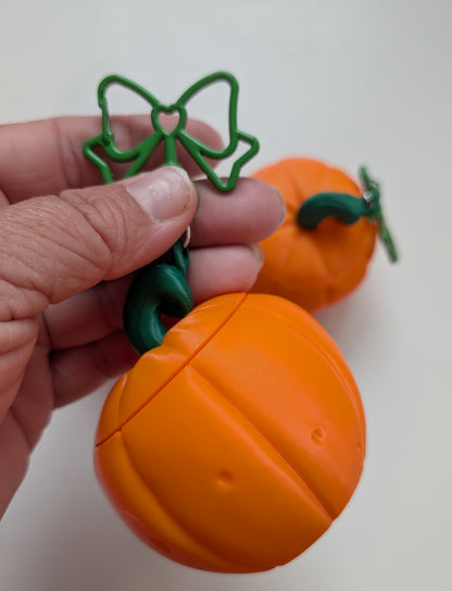 Pumpkin Bag Charm Container – Cute Mini Storage Keychain for Lip Balm, Cash, Pills & Tiny Treasures | Halloween Purse Accessory