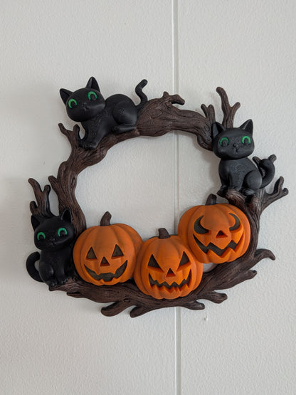 Black Cat Halloween Wreath | Hand-Painted 3D Printed Pumpkin & Cat Door Decor | Indoor Halloween Wall Hanging
