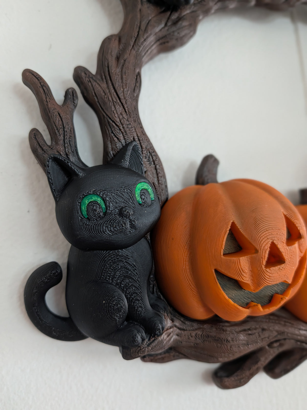 Black Cat Halloween Wreath | Hand-Painted 3D Printed Pumpkin & Cat Door Decor | Indoor Halloween Wall Hanging