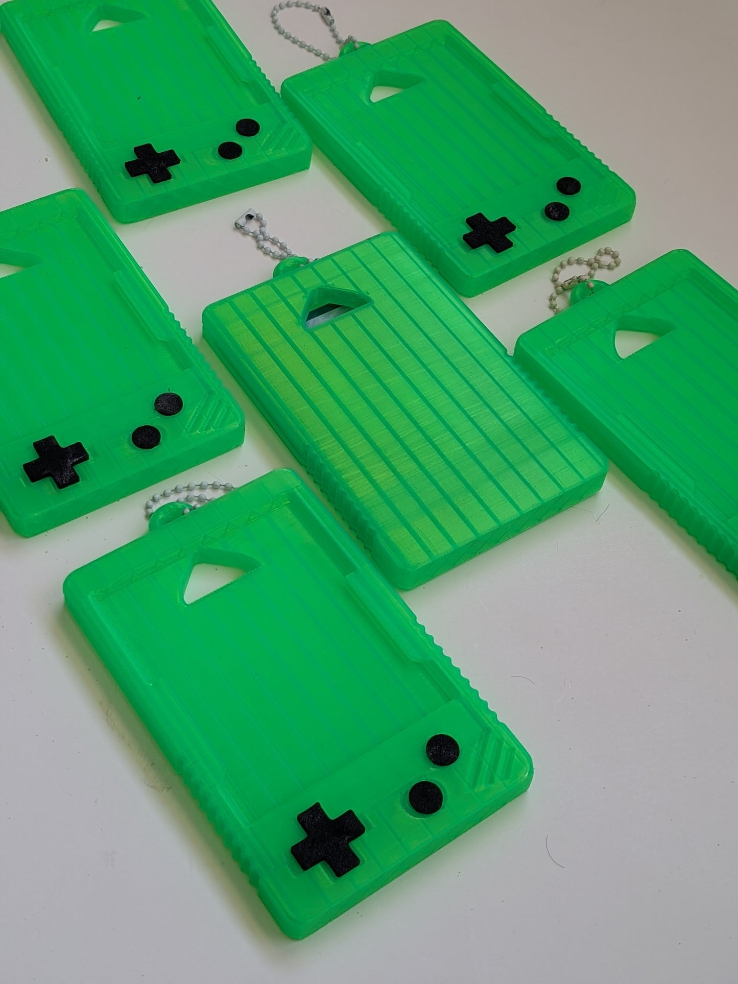 Retro Handheld Trading Card Display Keychain | Transparent Card Holder Case | Fits Standard Trading Cards
